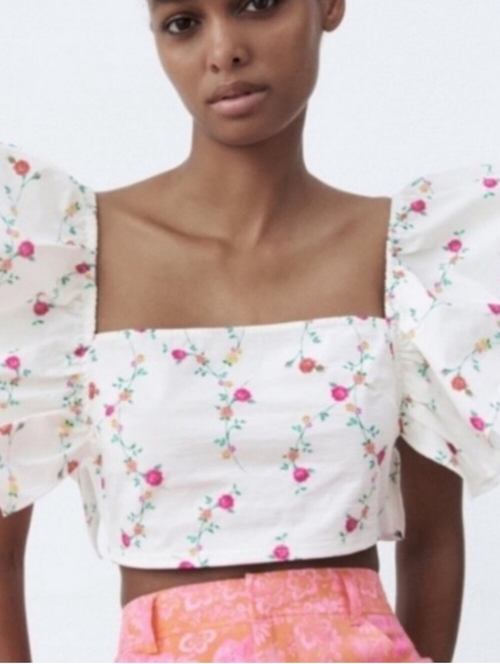 ZARA Floral Print Crop Top with Ruffle Flutter Sleeves - Small
